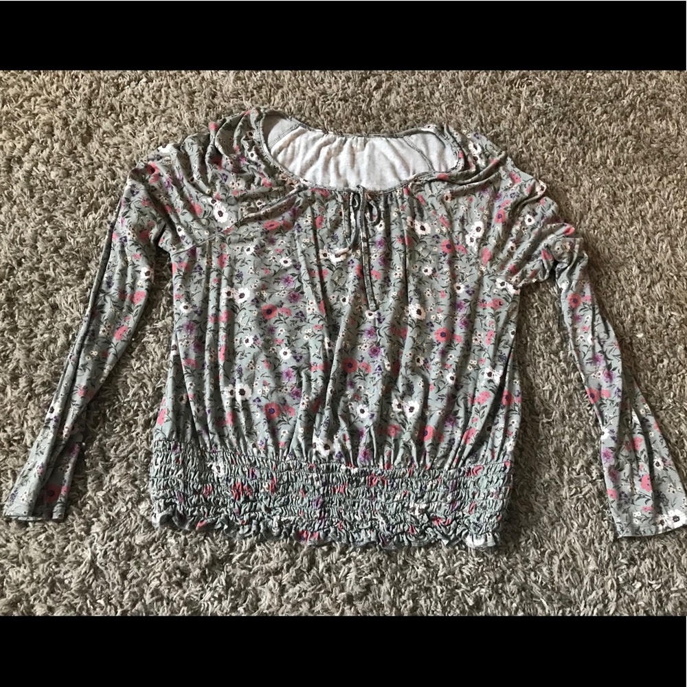 Cute AE top